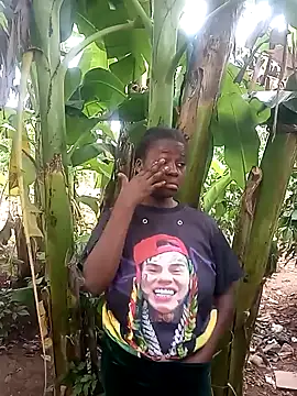 Black juicy24 online show from 10, 2, 2025