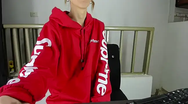 RachelJones  online show from 5, 2, 2025