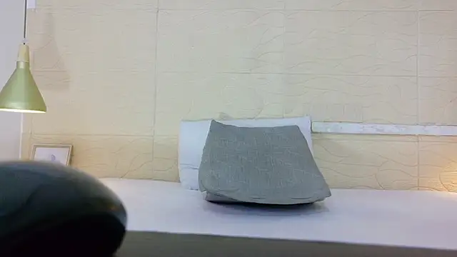 Chocolatte bar online show from 2, 10, 2025