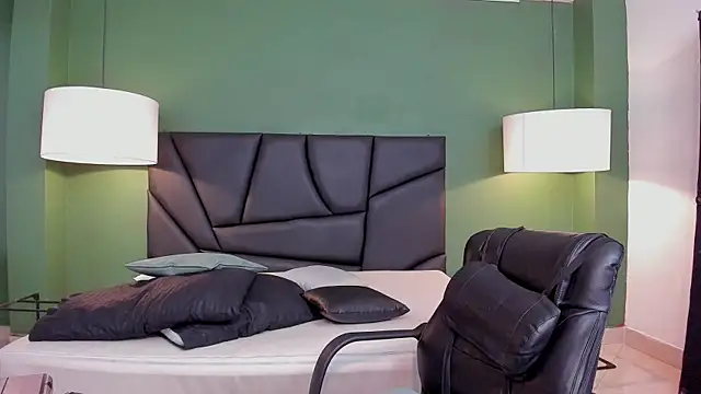 Matthew Dixonn online show from 17, 1, 2025