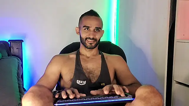 Snapshot of orion1993 chatting on 22, 1, 2025 orion1993 online show from 22, 1, 2025