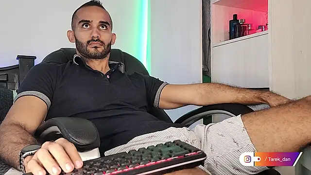 Snapshot of orion1993 chatting on 14, 2, 2025 orion1993 online show from 14, 2, 2025