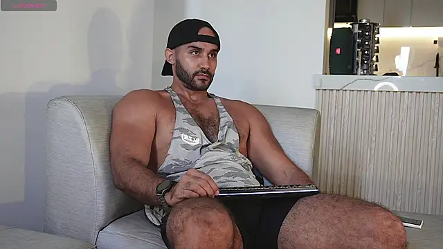 Snapshot of orion1993 chatting on 8, 10, 2025 orion1993 online show from 8, 10, 2025