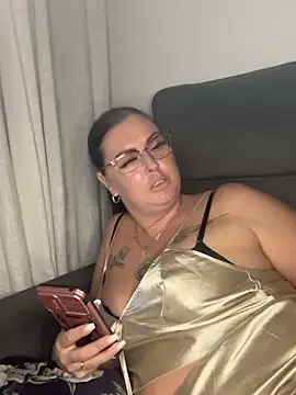 vanessaNL online show from 8, 12, 2024