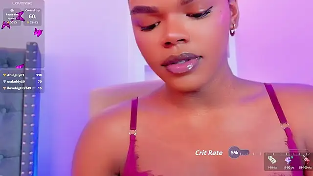 Snapshot of CamiEstrada chatting on 21, 9, 2025 CamiEstrada online show from 21, 9, 2025