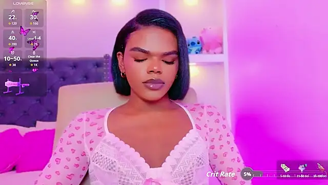 Snapshot of CamiEstrada chatting on 27, 9, 2025 CamiEstrada online show from 27, 9, 2025