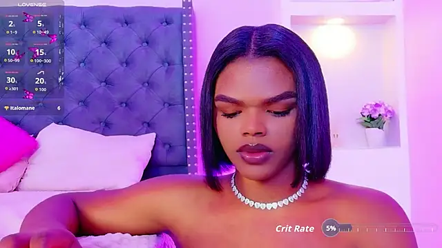 Snapshot of CamiEstrada chatting on 10, 11, 2025 CamiEstrada online show from 10, 11, 2025