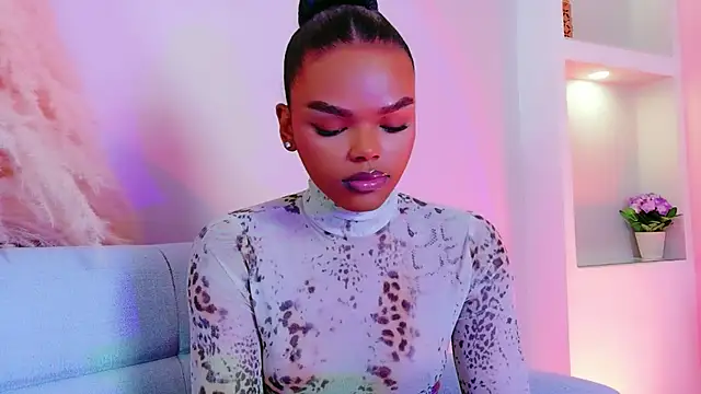 CamiEstrada online show from 12, 2, 2026