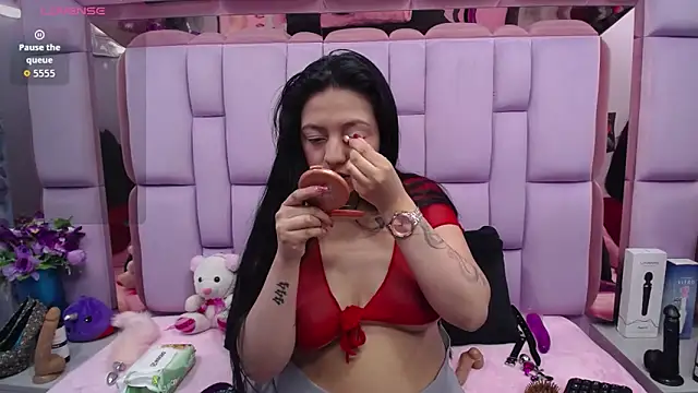 Snapshot of slut_anal_ chatting on 22, 9, 2025 slut anal online show from 22, 9, 2025