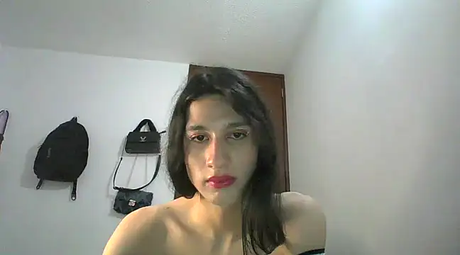 Safiro Queen online show from 14, 12, 2024