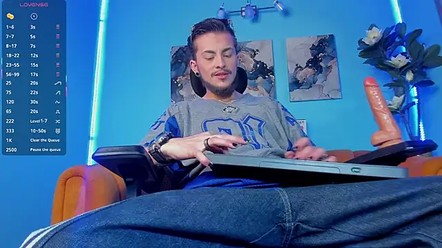 Snapshot of _hairybeard_ chatting on 14, 9, 2025 hairybeard online show from 14, 9, 2025