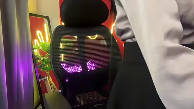 Snapshot of simrann_69 chatting on 21, 9, 2025 simrann 69 online show from 21, 9, 2025