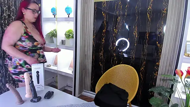 MirandaRossi online show from 19, 2, 2025