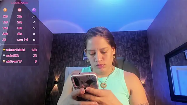 samantha  karolstone online show from 30, 1, 2025