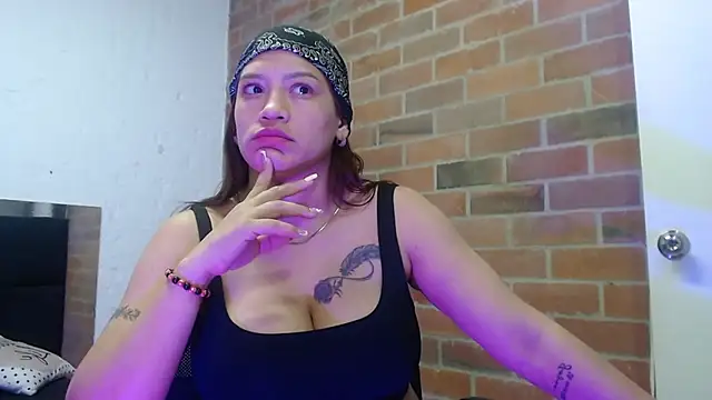 samantha  karolstone online show from 29, 10, 2025