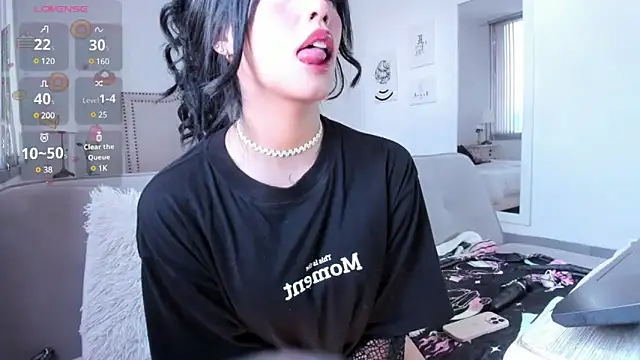 HannaKim online show from 13, 1, 2025