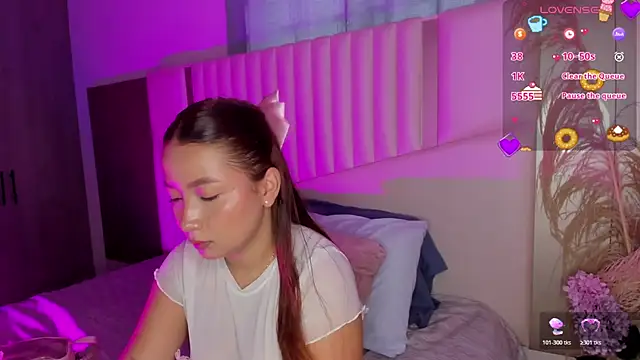 queen angelique online show from 26, 7, 2026