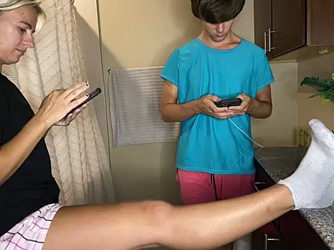 girlfriendmissy online show from 17, 9, 2025