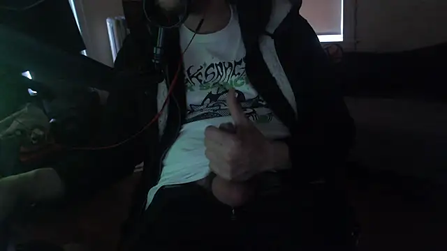 chicostick413 online show from 8, 3, 2025