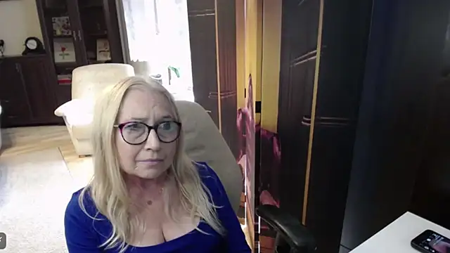 Snapshot of sofia_xkiss chatting on 6, 7, 2026 sofia xkiss online show from 6, 7, 2026