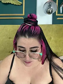 Snapshot of BellaPeers_ chatting on 11, 1, 2025 BellaPeers online show from 11, 1, 2025