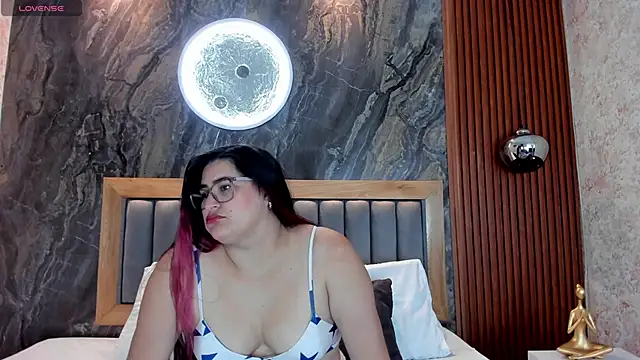 Snapshot of BellaPeers_ chatting on 3, 10, 2025 BellaPeers online show from 3, 10, 2025