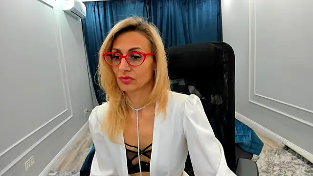 MuseOfStage online show from 19, 1, 2025