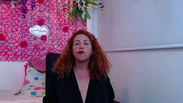 BLONDE SEXYHOT online show from 21, 1, 2025