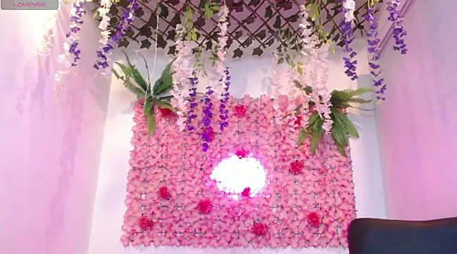 BLONDE SEXYHOT online show from 13, 2, 2025