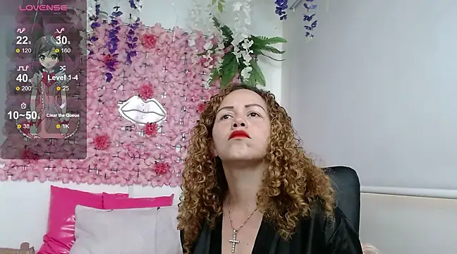 BLONDE SEXYHOT online show from 20, 2, 2025