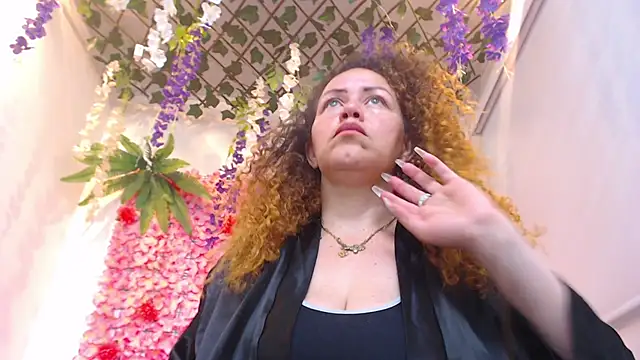 BLONDE SEXYHOT online show from 15, 3, 2026