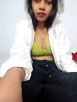 Snapshot of catreena chatting on 29, 12, 2024 catreena online show from 29, 12, 2024