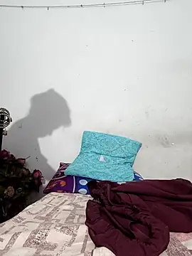 Snapshot of catreena chatting on 7, 10, 2025 catreena online show from 7, 10, 2025