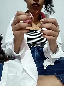 Snapshot of catreena chatting on 10, 10, 2025 catreena online show from 10, 10, 2025