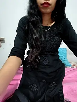 Snapshot of catreena chatting on 7, 11, 2025 catreena online show from 7, 11, 2025