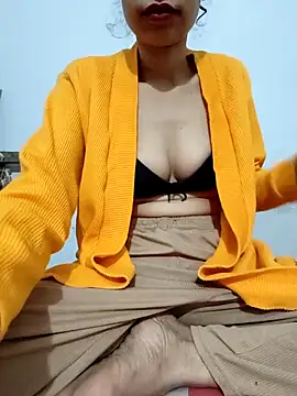 Snapshot of catreena chatting on 8, 11, 2025 catreena online show from 8, 11, 2025