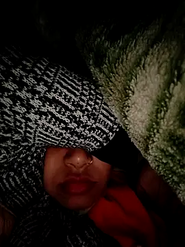 Snapshot of catreena chatting on 8, 1, 2026 catreena online show from 8, 1, 2026