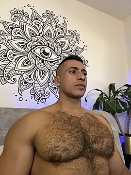 aaroncolombia online show from 1, 11, 2025