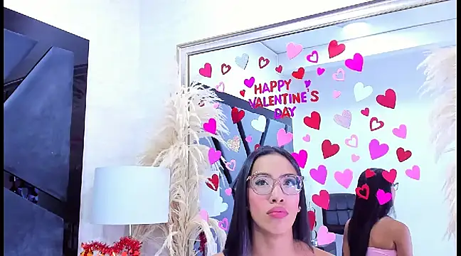 Snapshot of KylieWhite chatting on 14, 2, 2025 KylieWhite online show from 14, 2, 2025