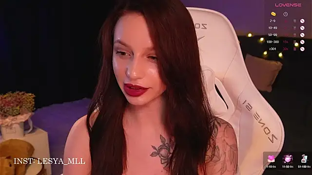 Snapshot of wowmolly chatting on 25, 2, 2025 wowmolly online show from 25, 2, 2025