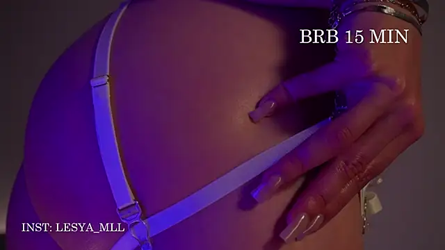 Snapshot of wowmolly chatting on 11, 3, 2025 wowmolly online show from 11, 3, 2025