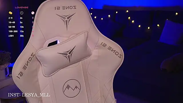 Snapshot of wowmolly chatting on 21, 3, 2025 wowmolly online show from 21, 3, 2025