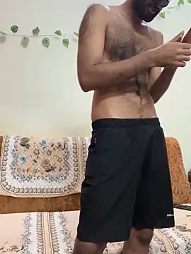 hazelperry online show from 4, 12, 2025