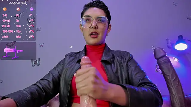 Kaira mosse online show from 6, 2, 2025