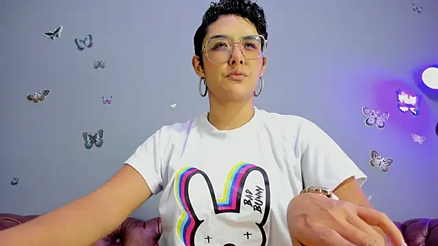 Kaira mosse online show from 15, 3, 2025