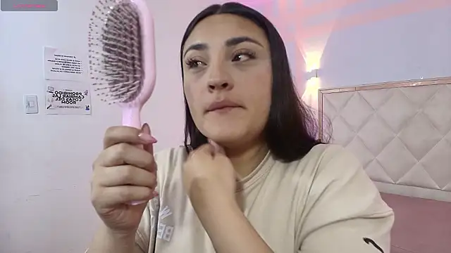 Snapshot of Brendda_tay chatting on 18, 2, 2026 Brendda tay online show from 18, 2, 2026