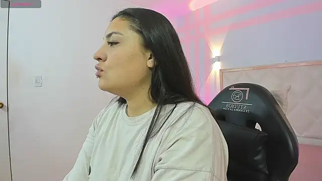 Brendda tay online show from 25, 3, 2026