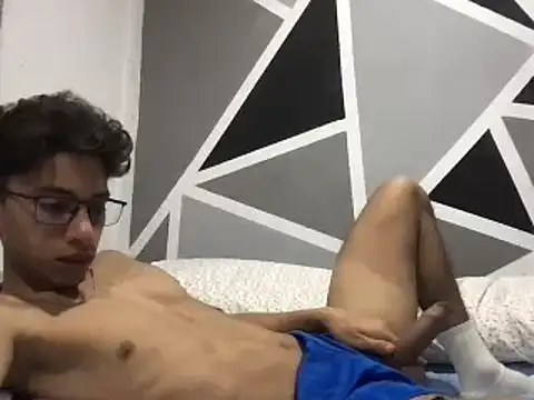 Snapshot of ferchitibellako chatting on 7, 7, 2026 ferchitibellako online show from 7, 7, 2026