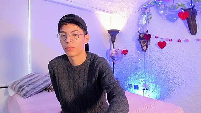 alexandersawyer online show from 22, 2, 2025