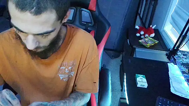 XMeF10 online show from 13, 2, 2025